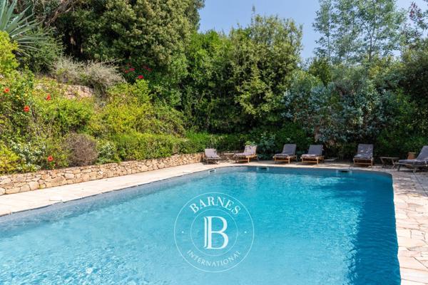 Porto-Vecchio, Villa 7 Chambres -  229 m² à vendre