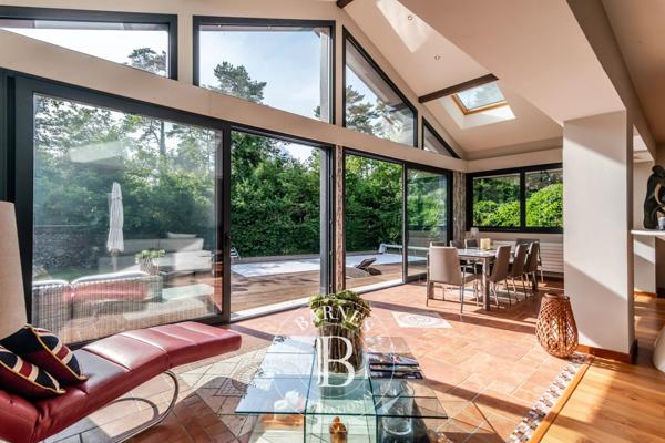 Sciez, Maison 5 Chambres -  274 m² à vendre