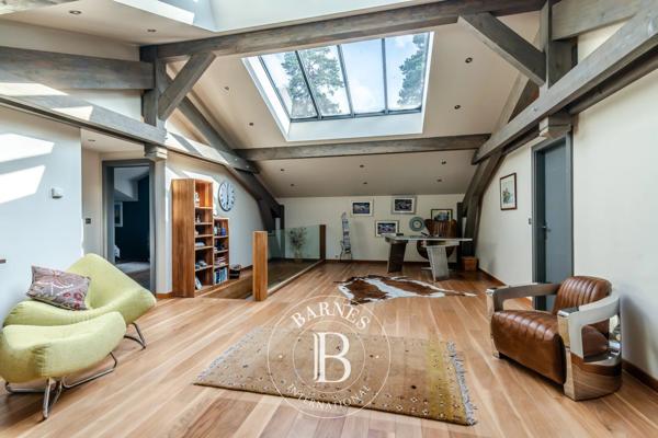 Sciez, Maison 5 Chambres -  274 m² à vendre