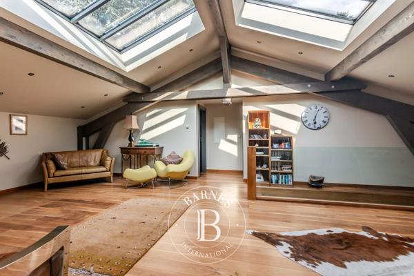 Sciez, Maison 5 Chambres -  274 m² à vendre