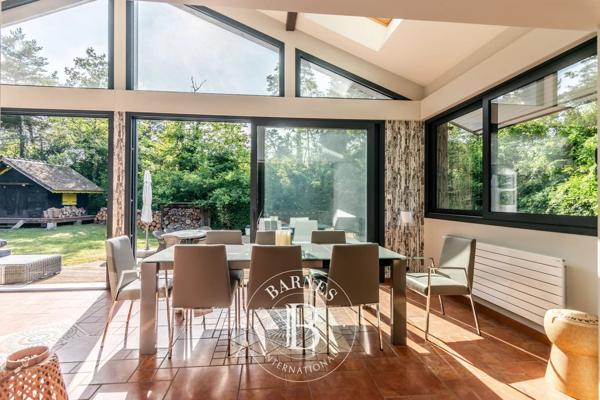 Sciez, Maison 5 Chambres -  274 m² à vendre