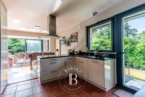 Sciez, Maison 5 Chambres -  274 m² à vendre
