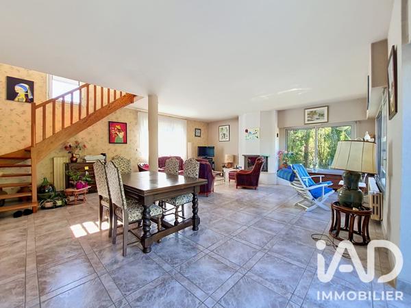 Maison à vendre 8 pièces 213 m² Chemillé-en-Anjou