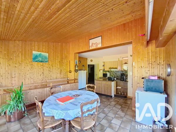 Maison à vendre 8 pièces 213 m² Chemillé-en-Anjou
