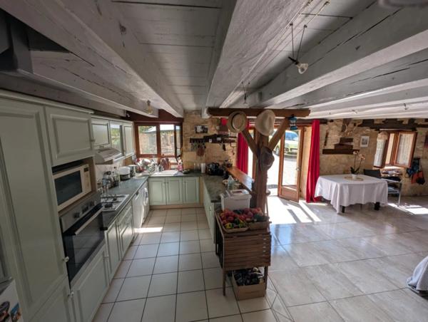 Vente Maison de village 3 pièces 82 m2 à Gourdon
