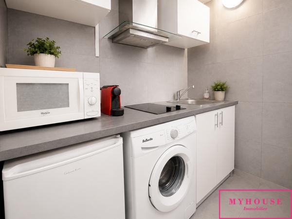 Studio
                                                                                                                                                                                                                                                                                                                        1 pièce(s)                                                                                                                                                                                                                                                                                                                              17  m²