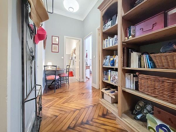 Appartement Marseille 3 pièce(s) 106 m2