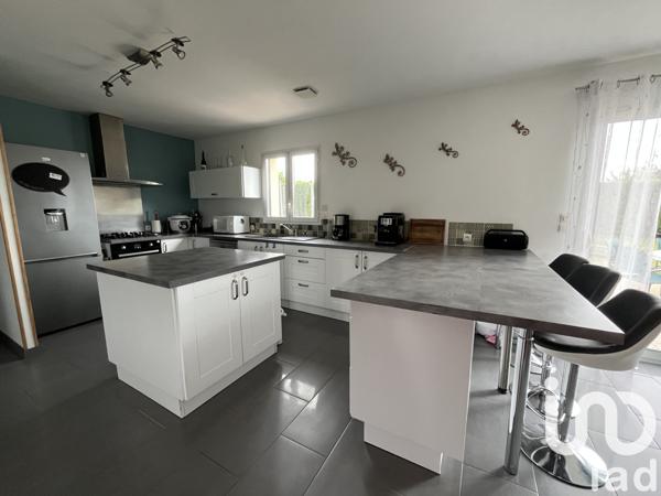 Maison à vendre 6 pièces 125 m² Neufchâtel-en-Bray