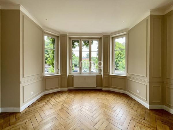 Appartement bourgeois avec jardin