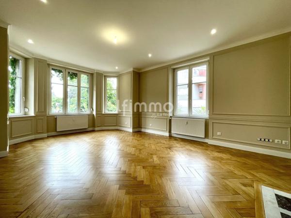 Appartement bourgeois avec jardin