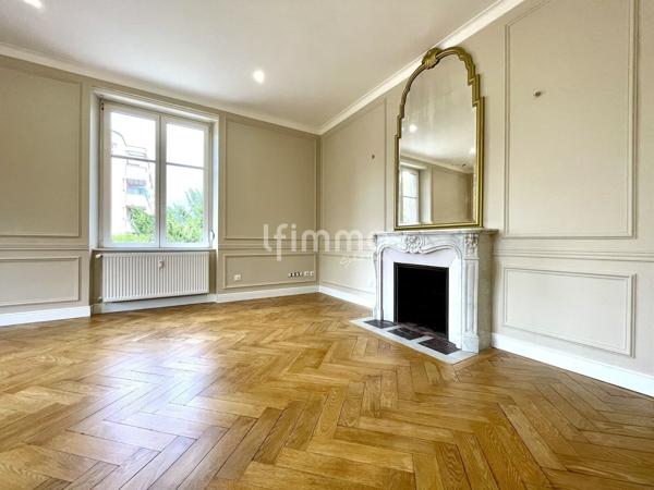Appartement bourgeois avec jardin