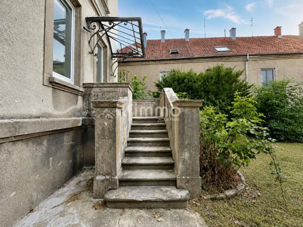 Appartement bourgeois avec jardin