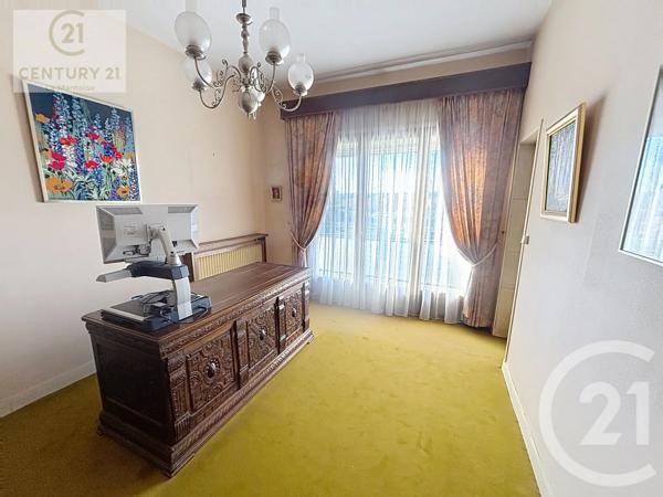 Appartement F6 à vendre  6 pièces - 131,69 m 2   MANTES LA JOLIE  - 78