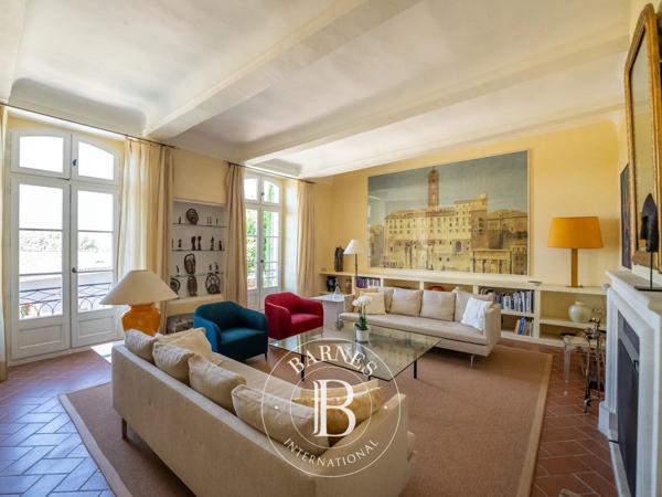 Forcalquier, Maison 3 Chambres -  500 m² à vendre