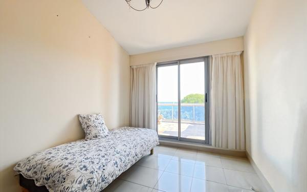 Appartement à vendre    4 pièces • 122,83 m2 Saint-Raphaël