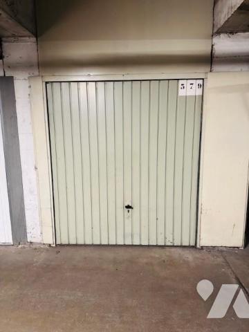 NEUILLY SUR SEINE - AVENUE SAINTE FOY - BOX A MOTO OU ARCHIVE