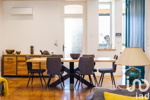 Maison 12 pièces de 240 m² à Montauban (82000)