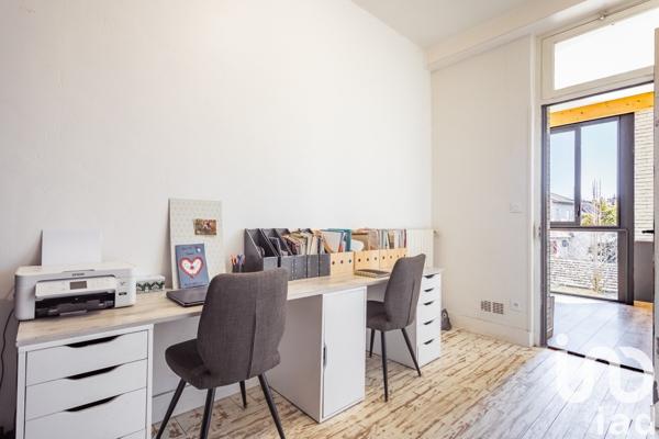 Maison 12 pièces de 240 m² à Montauban (82000)