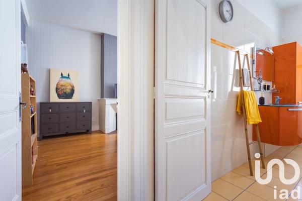 Maison 12 pièces de 240 m² à Montauban (82000)