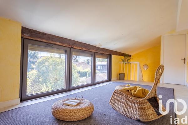 Maison 12 pièces de 240 m² à Montauban (82000)