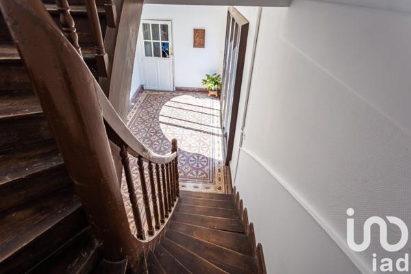 Maison 12 pièces de 240 m² à Montauban (82000)