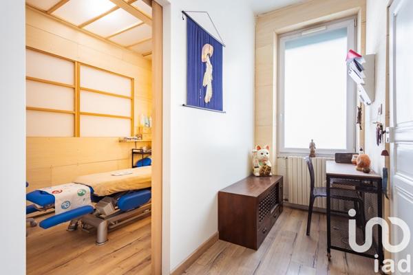 Maison 12 pièces de 240 m² à Montauban (82000)