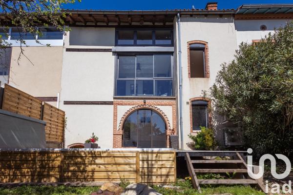 Maison 12 pièces de 240 m² à Montauban (82000)