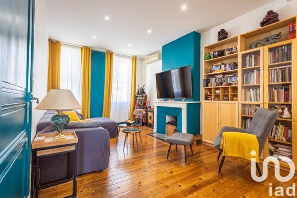 Maison 12 pièces de 240 m² à Montauban (82000)