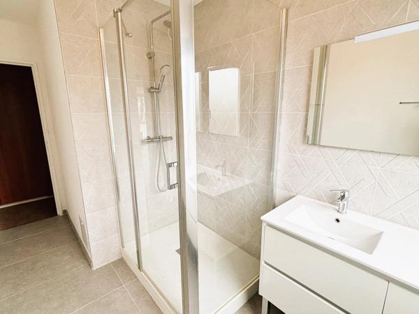 Location Appartement 3 pièces 64 m2 à Saint-Saulve