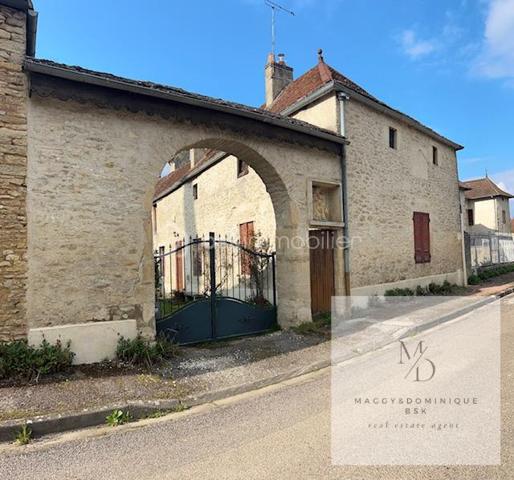 Corps de ferme de 169 m²