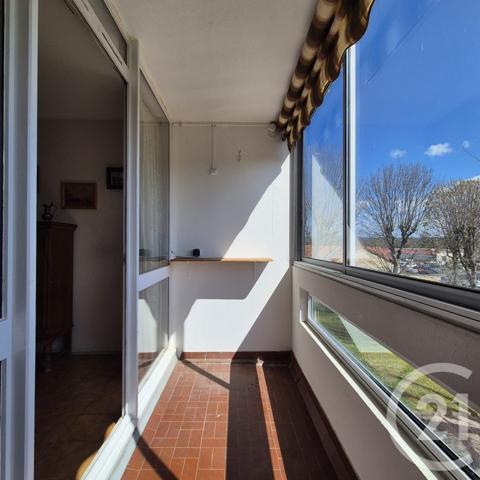 Appartement F3 à vendre  3 pièces - 60,10 m2 ROANNE - 42