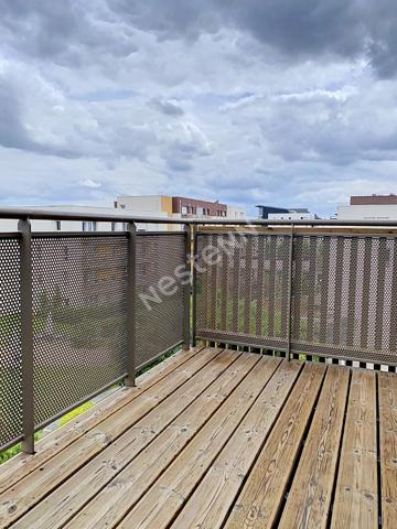 A vendre - ANGERS - Secteur Terra Botanica / CHU - Appartement T3 récent avec balcon, parking et cave