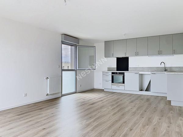 A vendre - ANGERS - Secteur Terra Botanica / CHU - Appartement T3 récent avec balcon, parking et cave