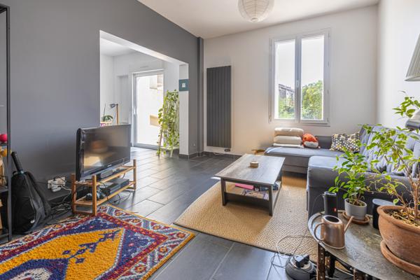 Montpellier (34000) APPARTEMENT - BORDURE ECUSSON