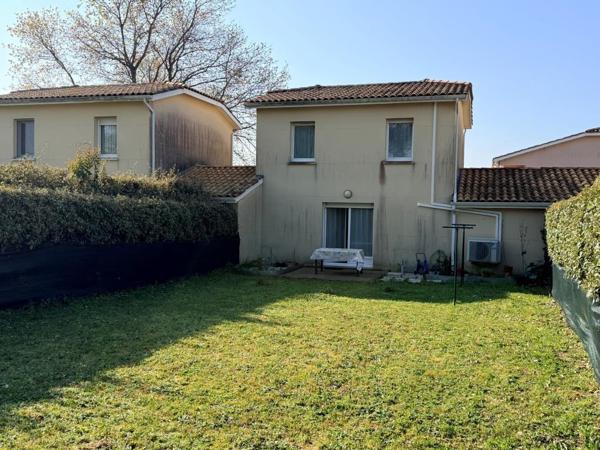 ST SAVIN MAISON 2 CHAMBRES Saint-Savin (33920)