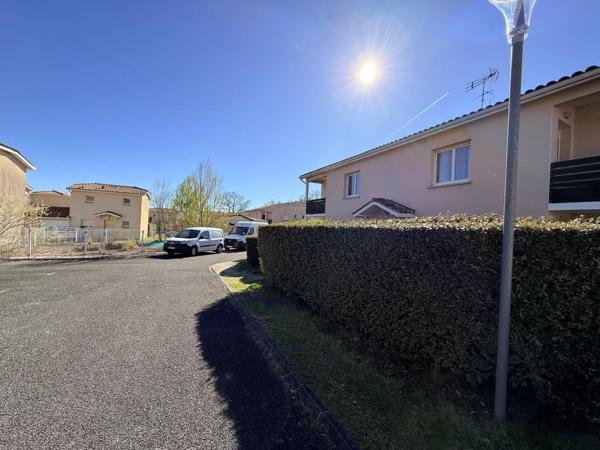 ST SAVIN MAISON 2 CHAMBRES Saint-Savin (33920)