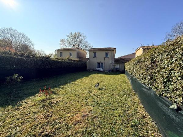 ST SAVIN MAISON 2 CHAMBRES Saint-Savin (33920)