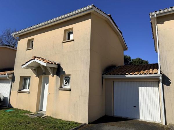 ST SAVIN MAISON 2 CHAMBRES Saint-Savin (33920)