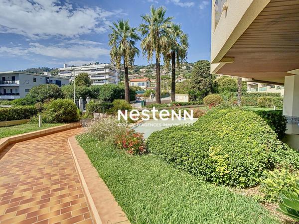 Studio - Terrasse - Parking - Ascenseur - Faibles charges