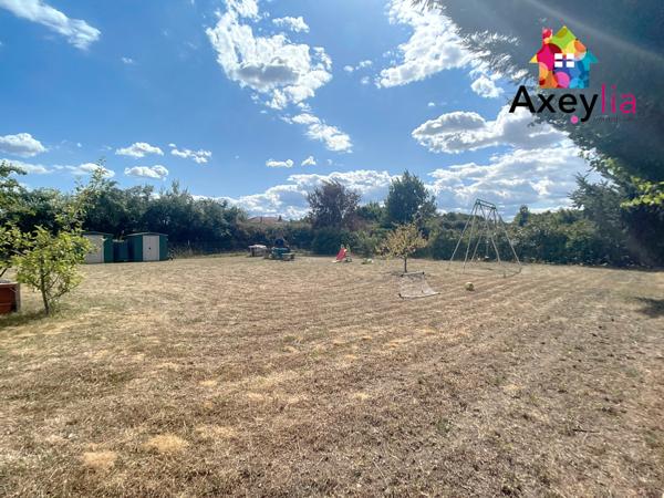 Mably (42300) A VENDRE - MABLY - MAISON AVEC TROIS CHAMBRES, APPARTEMENT INDÉPENDANT ET TERRAIN CONSTRUCTIBLE