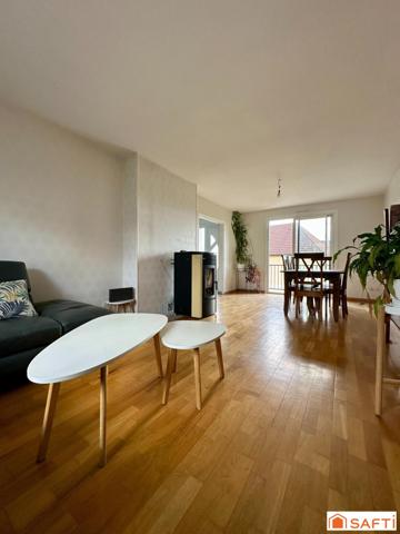 Grande maison avec 4 chambres