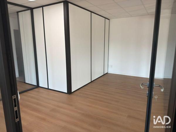 Local d’activité à vendre 155 m² Signes