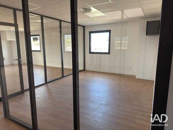 Local d’activité à vendre 155 m² Signes