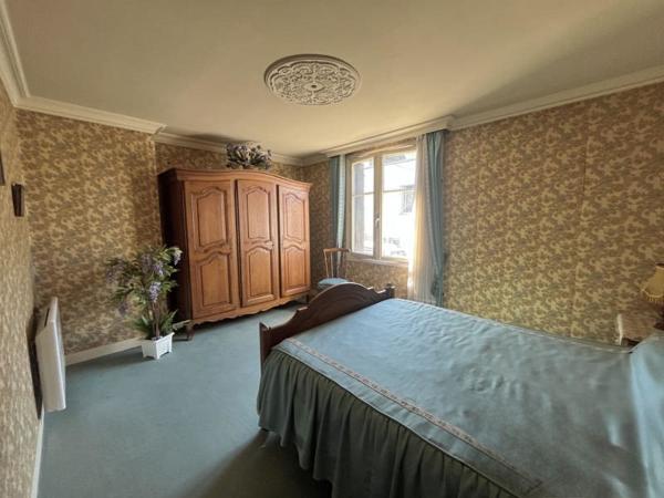 Immeuble à vendre 250 000 € Sainte-Maure-de-Touraine 303 m² DPE F