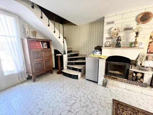 Immeuble à vendre 250 000 € Sainte-Maure-de-Touraine 303 m² DPE F