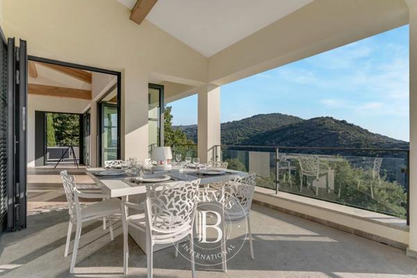 Grimaud, Maison 6 Chambres -  290 m² à vendre