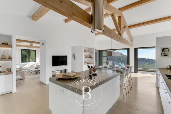 Grimaud, Maison 6 Chambres -  290 m² à vendre