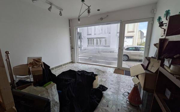 Maison à vendre    3 pièces • 145 m2 Saint-Quentin