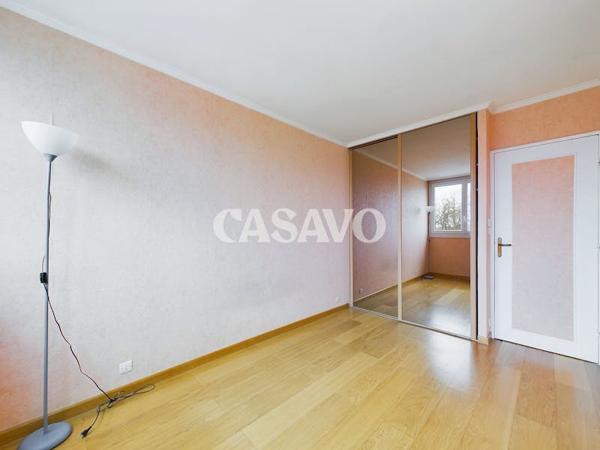 Vente Appartement 3 pièces de 65m² - 95000 Cergy