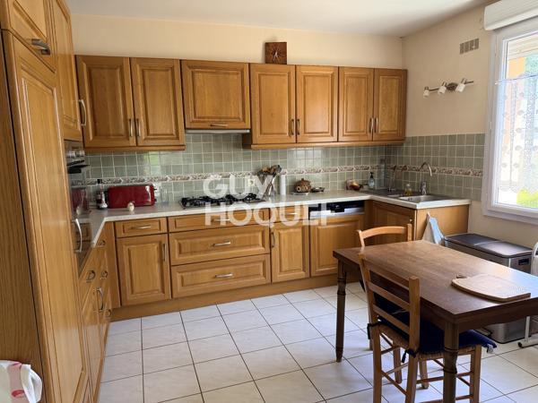 MAISON À VENDRE DE 6 PIÈCES DE 145,00 M²